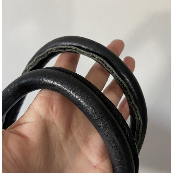 Linea Pelle Black Leather Front Zippers Luxury Gold Hardware Purse Bag READ - Picture 11 of 16